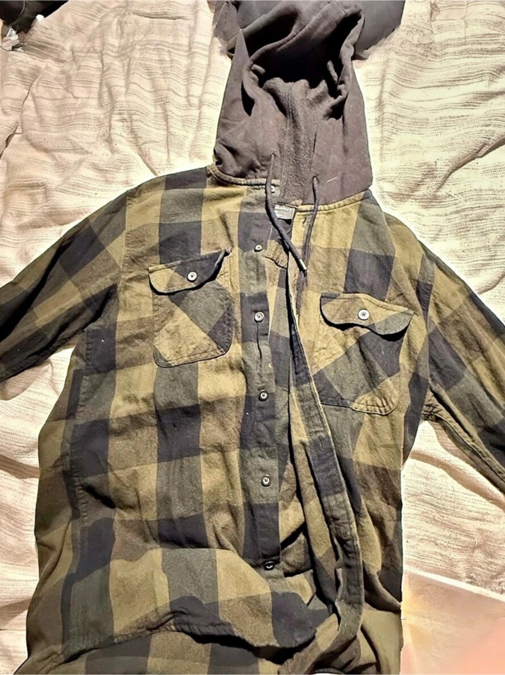 No Boundaries Men's Hooded Flannel Shirt Plaid Hooded Shirt Jacket Green & Black